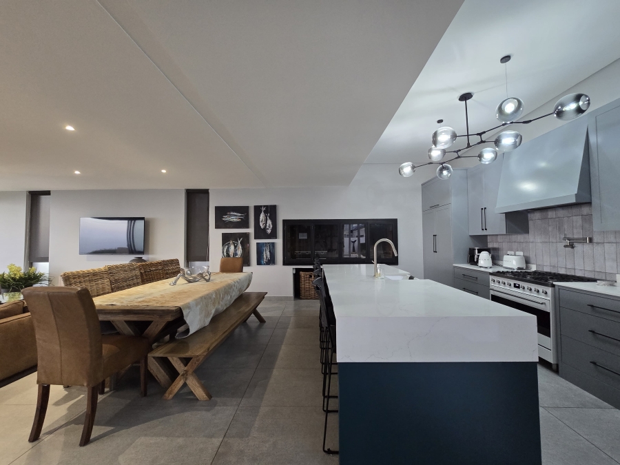4 Bedroom Property for Sale in Oubaai Western Cape